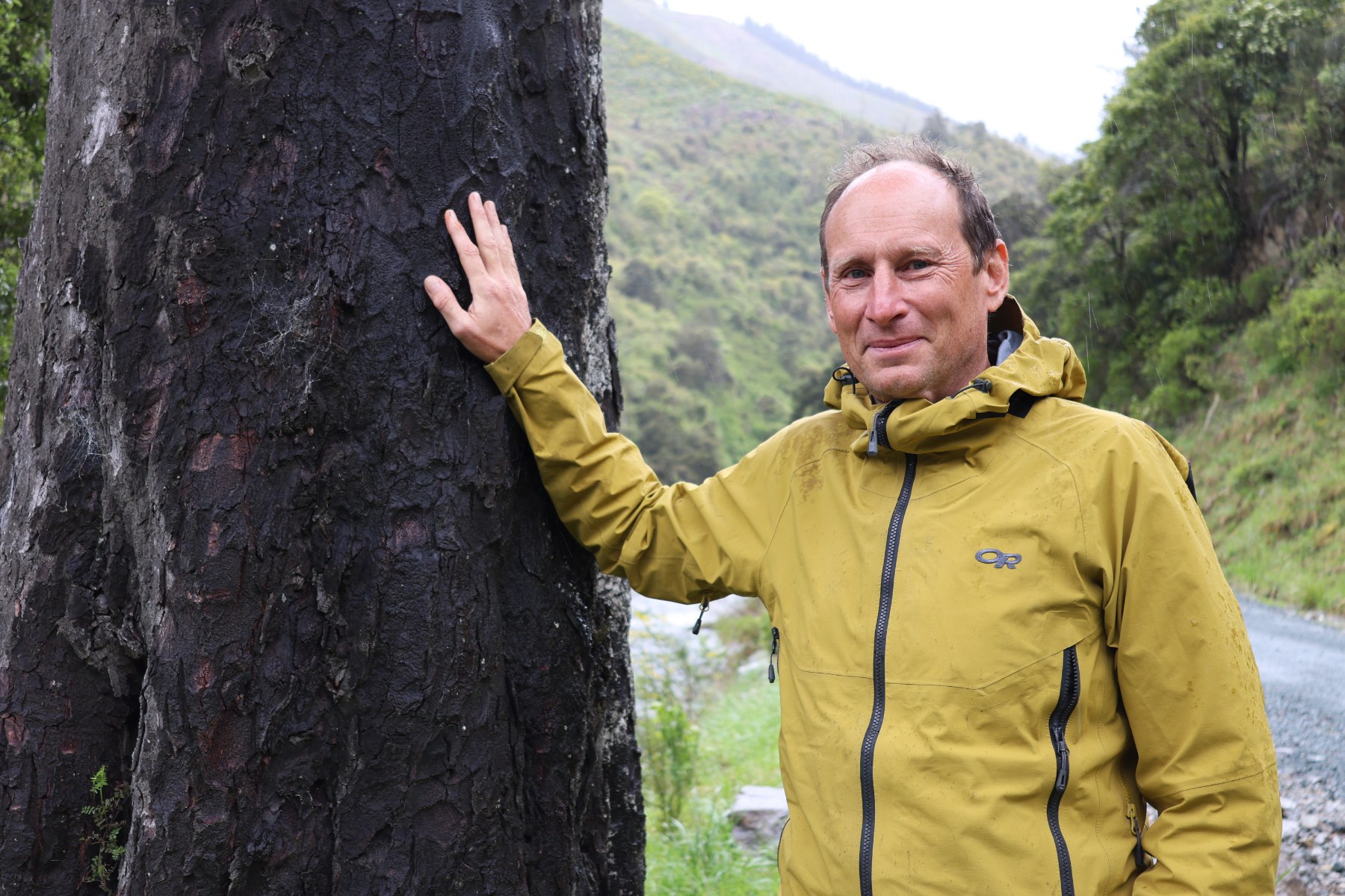 Dr James Griffiths